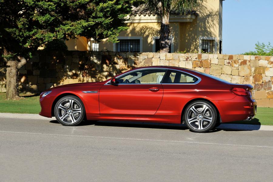  BMW 650i Coupe 2012 года  (фото 37 из 59)